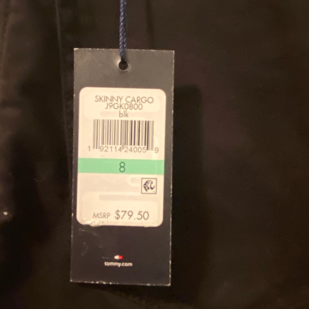 BRAND NEW Tommy Hilfiger women’s cargo pants. - Picture 3 of 5